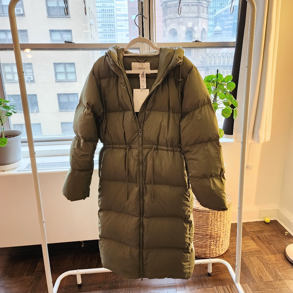 Wilfred Laramie Puffer Coat from Aritzia, Army Green, Medium